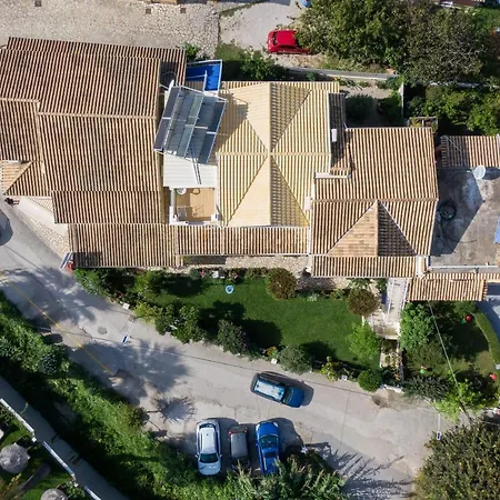 Angelina 2 * Roda (Corfu)